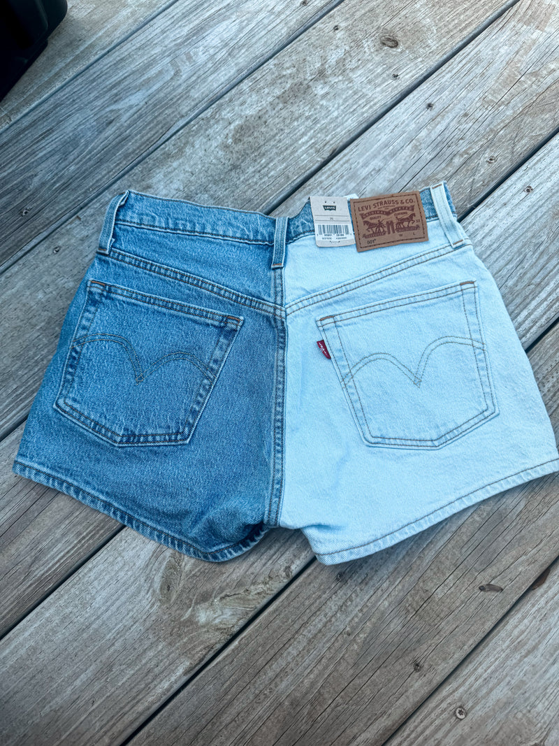 NWT Two Tone Levis 501 Shorts- Size 26